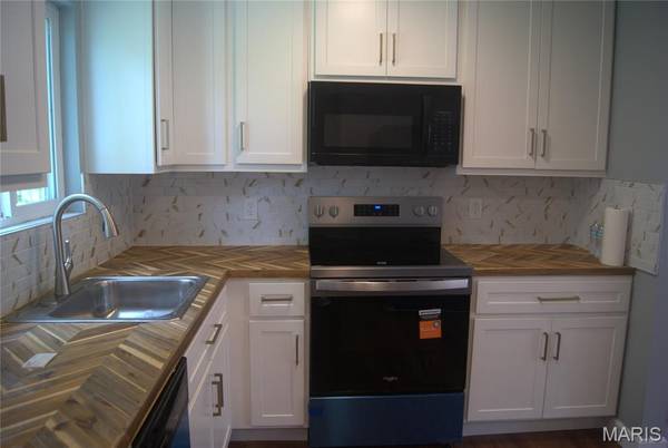 6330 Washington AVE, St Louis, MO 63134