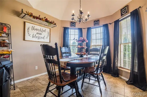 2592 Stone Ridge, Poplar Bluff, MO 63901