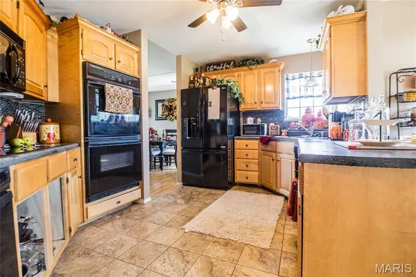 2592 Stone Ridge, Poplar Bluff, MO 63901