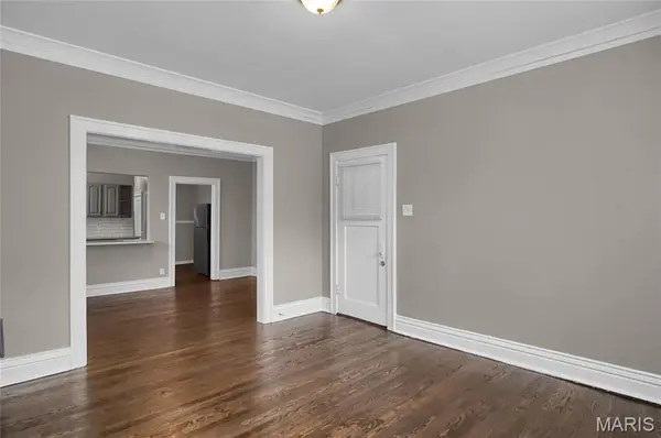5023 Lansdowne AVE, St Louis, MO 63109