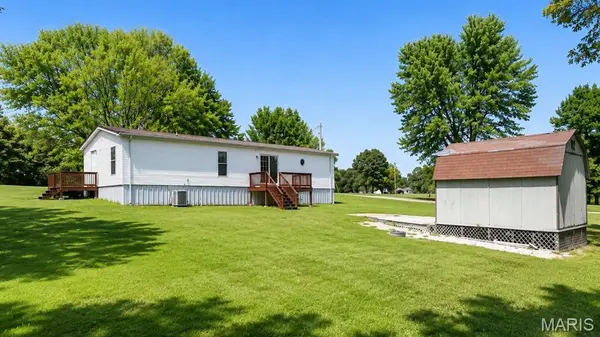 18750 Highway 17, Crocker, MO 65452