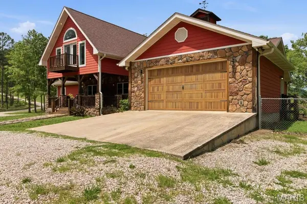 18418 Circle B RD, Eminence, MO 65466