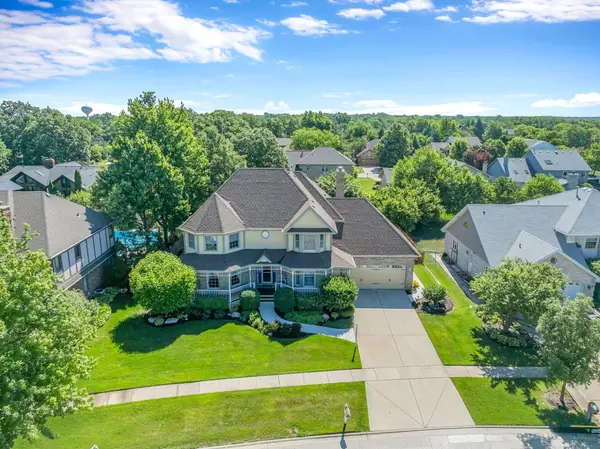 1233 Eagle Crest DR, Lemont, IL 60439