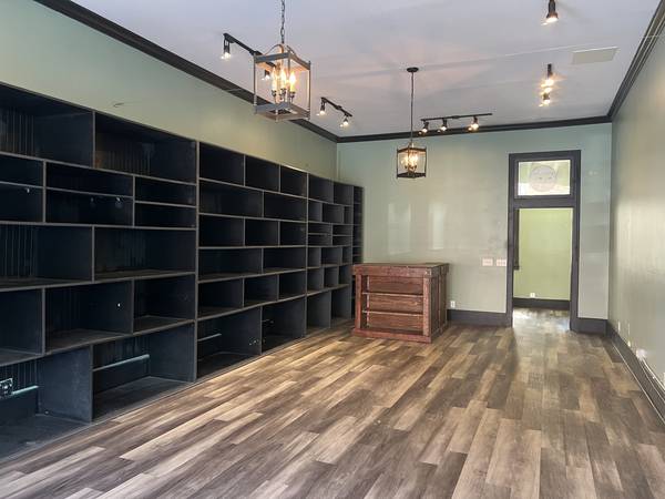 2546 Central AVE, Flossmoor, IL 60422