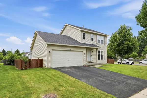 2636 Jenna CIR, Montgomery, IL 60538