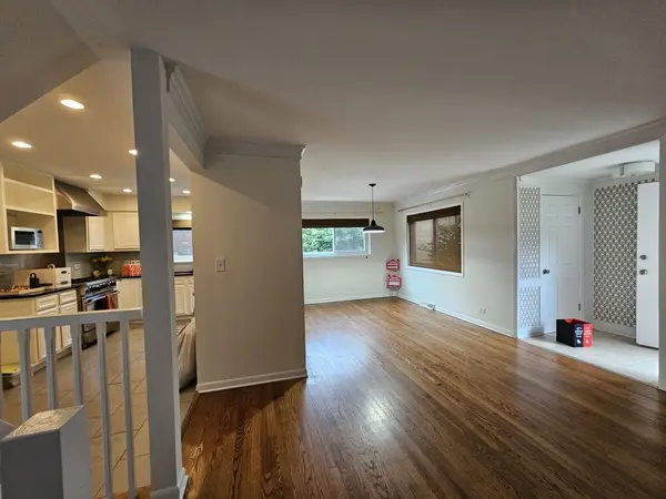 217 Dodge AVE #A, Evanston, IL 60202