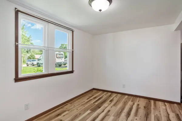303 Liberty BLVD, Machesney Park, IL 61115