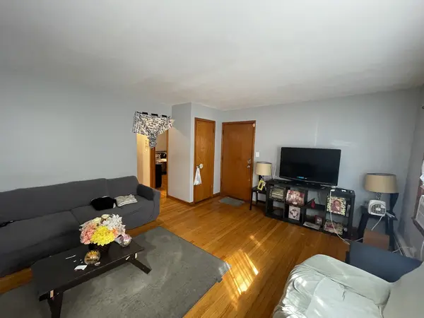 2328 N Lawndale AVE, Chicago, IL 60647