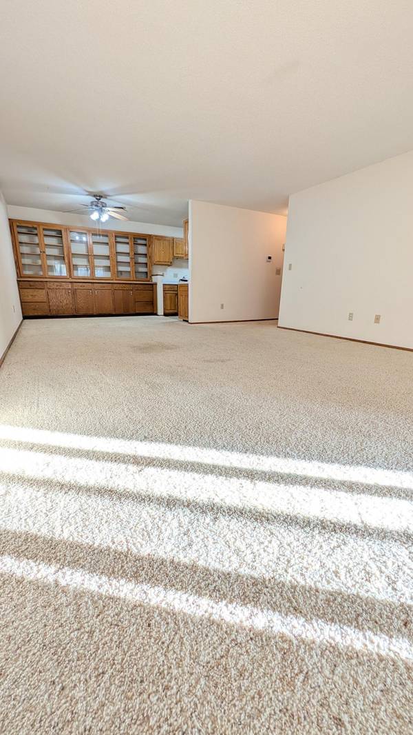 1200 18th AVE NW #118, Austin, MN 55912