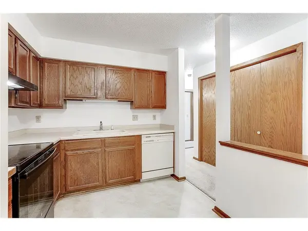 1000 41st AVE NE #204, Columbia Heights, MN 55421