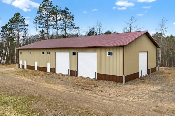 7891 N Hilly LN, Spooner, WI 54801