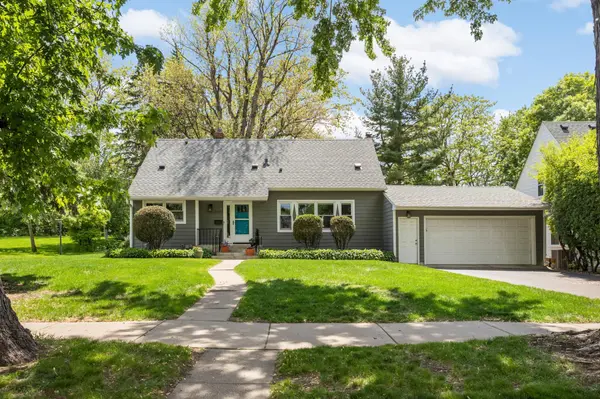2480 Beverly RD, Saint Paul, MN 55104