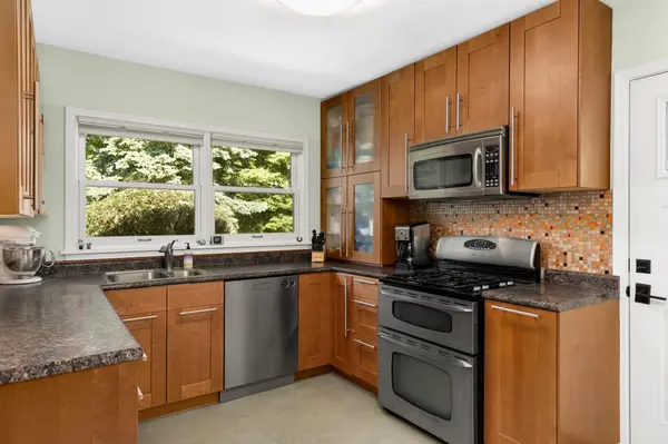 2480 Beverly RD, Saint Paul, MN 55104