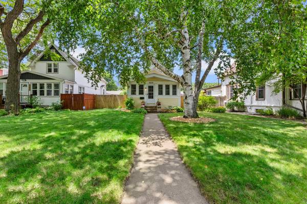 4232 33rd AVE S, Minneapolis, MN 55406