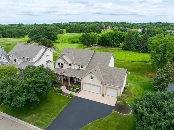 10610 Pinnacle WAY, Woodbury, MN 55129