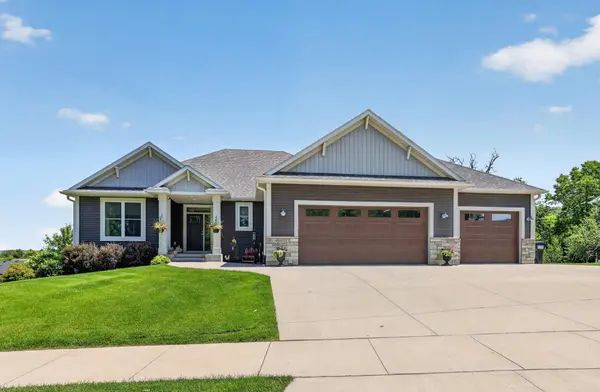 6788 Larkspur Pkwy NW, Rochester, MN 55901