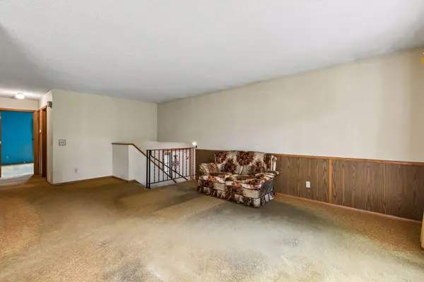 2390 50th ST E, Inver Grove Heights, MN 55076