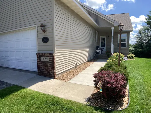 3827 Meadowview WAY, Saint Bonifacius, MN 55375