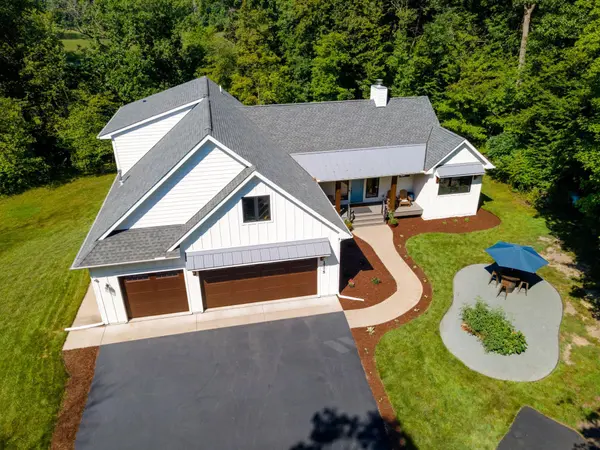 1775 Retreat CIR, Minnetrista, MN 55364