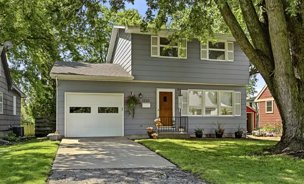 1210 5th ST SE, Rochester, MN 55904