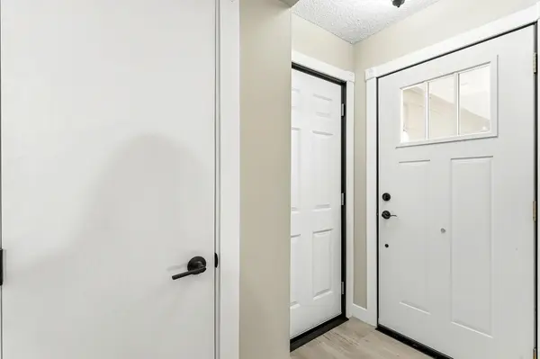 2781 Oakview LN, Monticello, MN 55362
