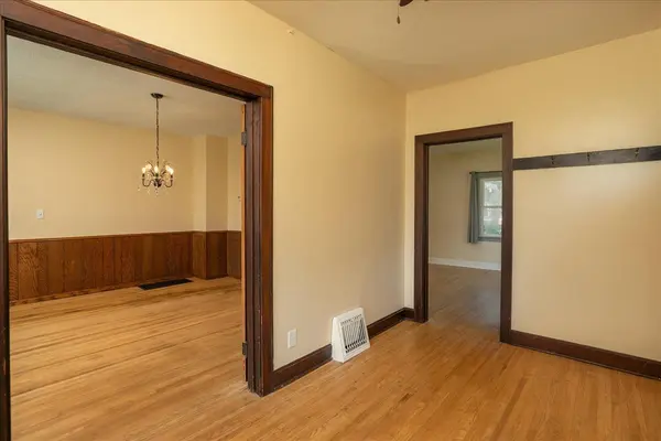 301 N Mantorville AVE, Kasson, MN 55944