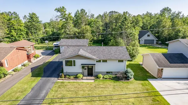 588 W Winona ST, Duluth, MN 55803