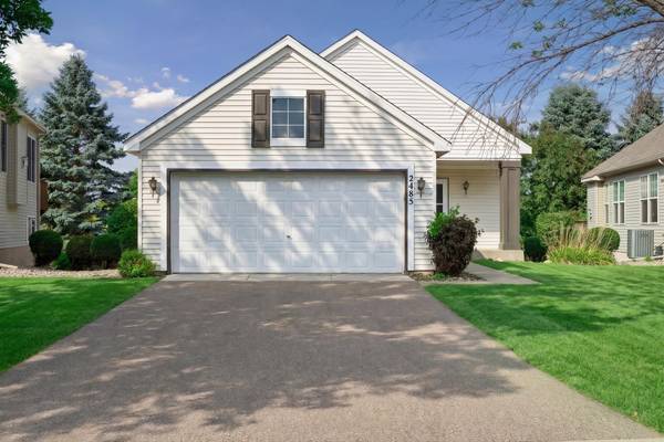 2485 Prairie Oak TRL, Woodbury, MN 55125