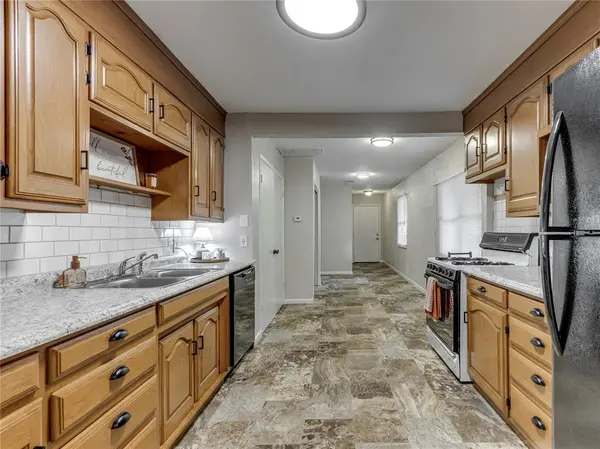 4905 N Willow AVE, Bethany, OK 73008
