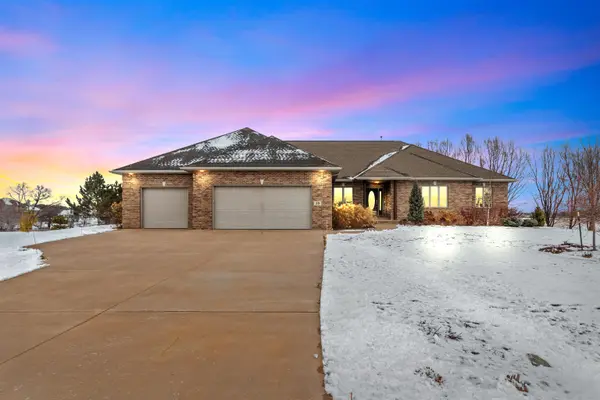 14 GOLDEN WHEAT LN, Wrightstown, WI 54180