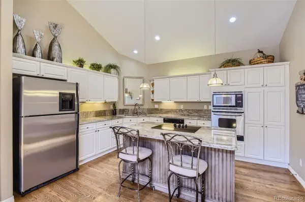 9853 Greensview CIR, Lone Tree, CO 80124