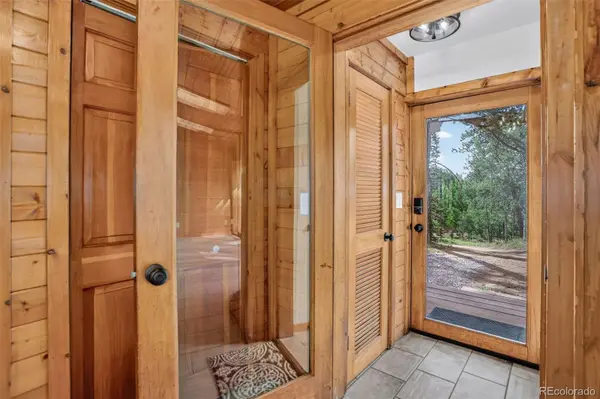 65 Shadow Lake DR, Divide, CO 80814