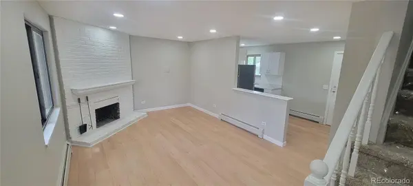 2700 S Holly ST #206, Denver, CO 80222