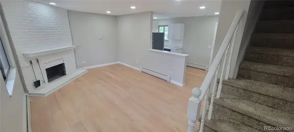 2700 S Holly ST #206, Denver, CO 80222