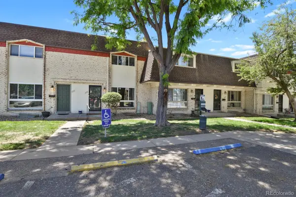 1235 S Monaco Street Pkwy, Denver, CO 80224