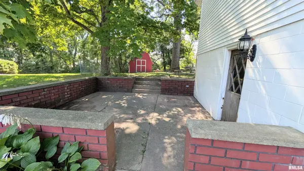 204 CONCORD AVE, East Peoria, IL 61611