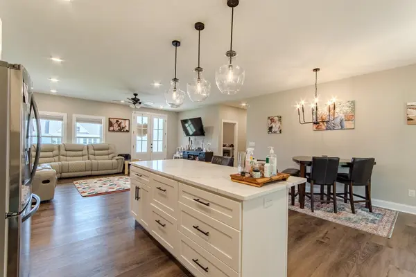 225 CORDOVA CV, Savannah, TN 38372