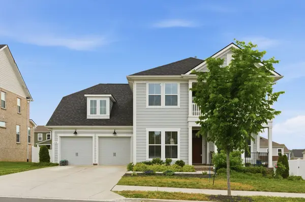 558 Snap Dragon Lane, Hendersonville, TN 37075