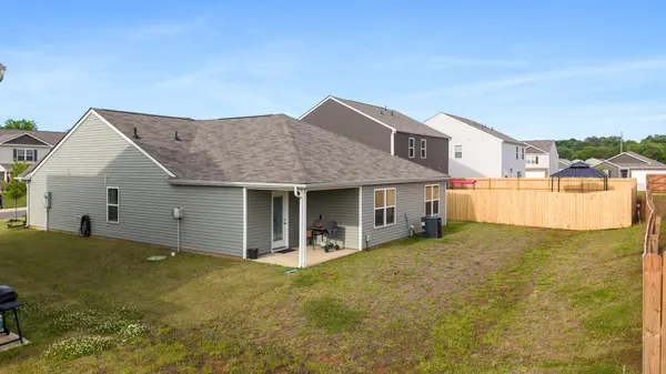 115 Lindsell Rd, Athens, TN 37303