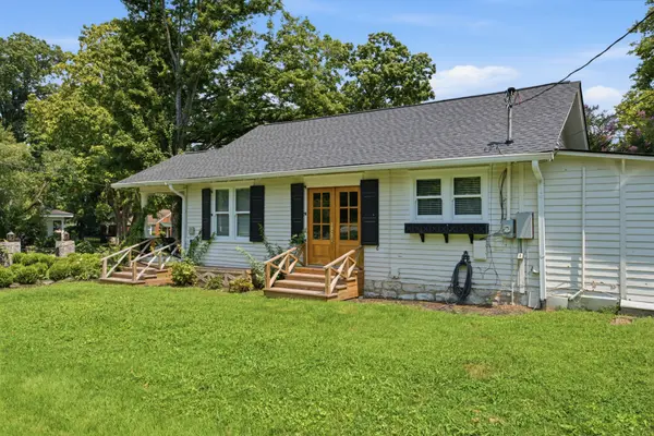 121 Battle Ave, Franklin, TN 37064