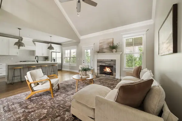 1706 Sorrell Park Dr, Spring Hill, TN 37174