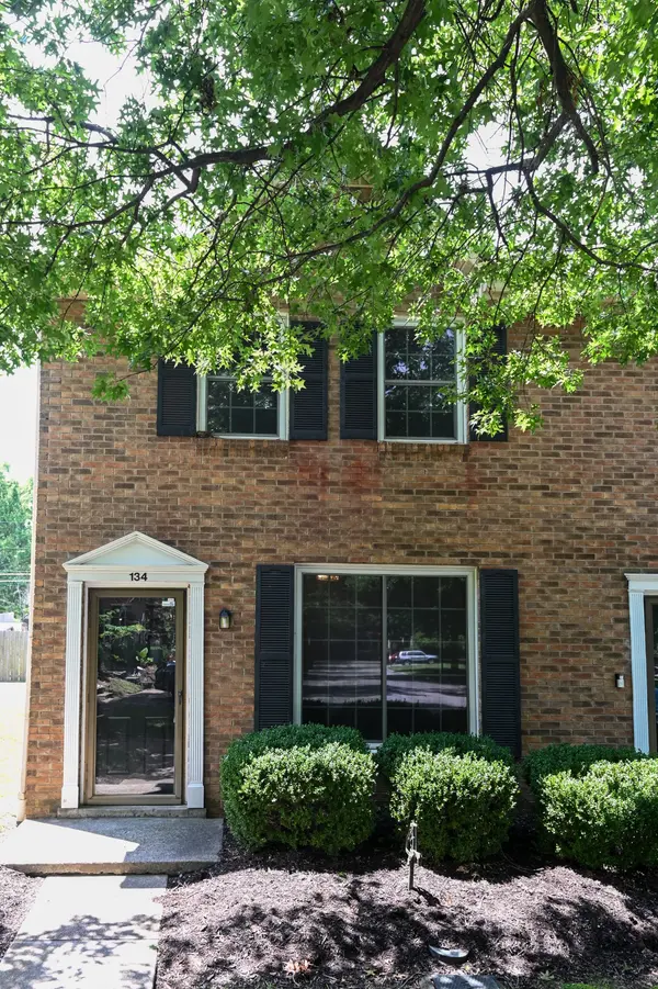 134 McMurray Cir, Nashville, TN 37211