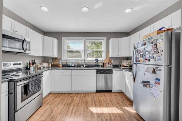 108 Greenwood Acres Dr, Columbia, TN 38401