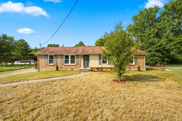 106 Winston Ct, Clarksville, TN 37042