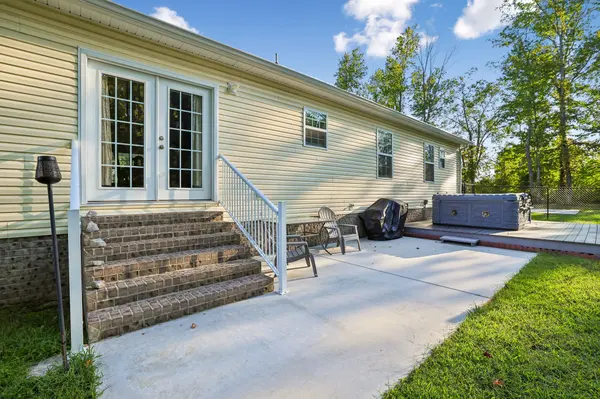 7485 McMinnville Hwy, Morrison, TN 37357