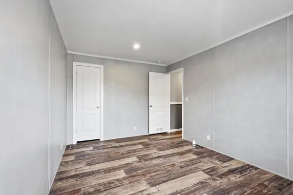 153 Eagle Rock Dr, Mcminnville, TN 37110