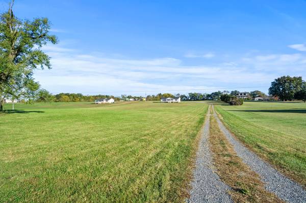 3974 N Pinson Rd, Portland, TN 37148