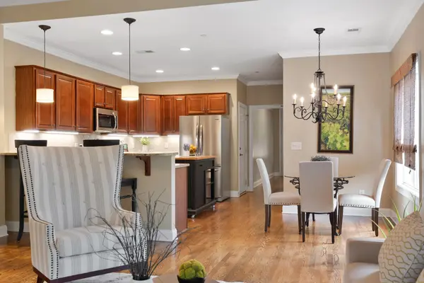 1544 Hampshire Pl, Thompsons Station, TN 37179