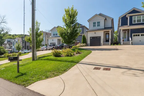 827 Watts Ln, Nashville, TN 37209