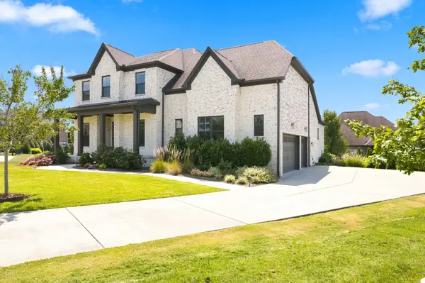 736 Orange Blossom Ct, Murfreesboro, TN 37130